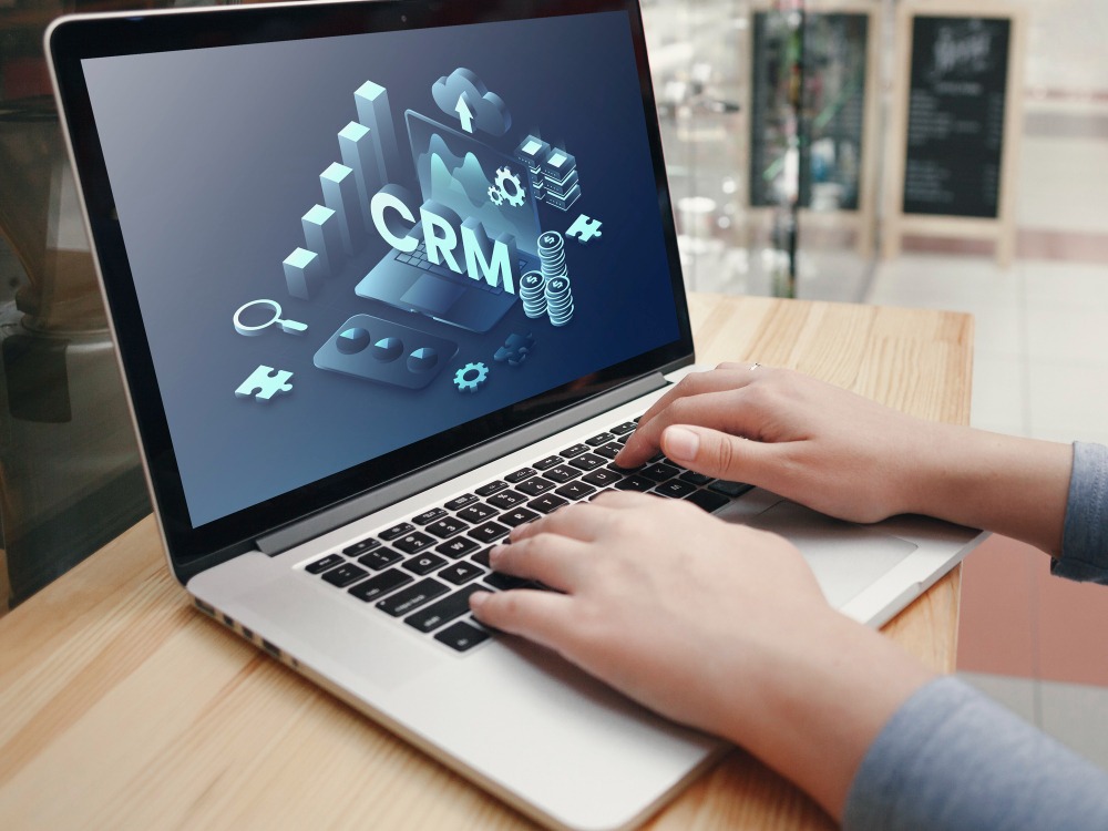 implementasi software crm